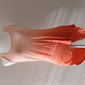 🌺3/$25🌺Peach ombre exercise/swim Top, Sz Small